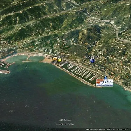 Апартаменты 2p En Dernier Etage Avec Clim Et Parking Prive A - Fr-1-196-159 Ментона