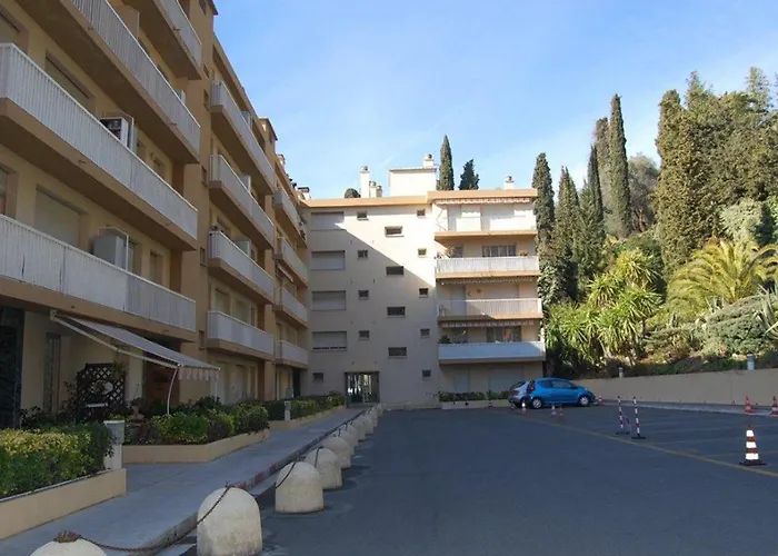 2p En Dernier Etage Avec Clim Et Parking Prive A - Fr-1-196-159 Апартаменты